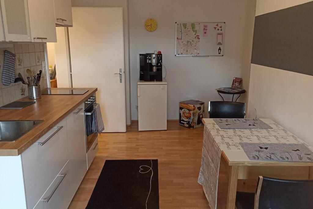 Retrowohnung Im Herzen Von Graz Kültér fotó